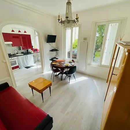 Le Cosy Vintage Parking & Accessibilite Pmr - 444 Apartment